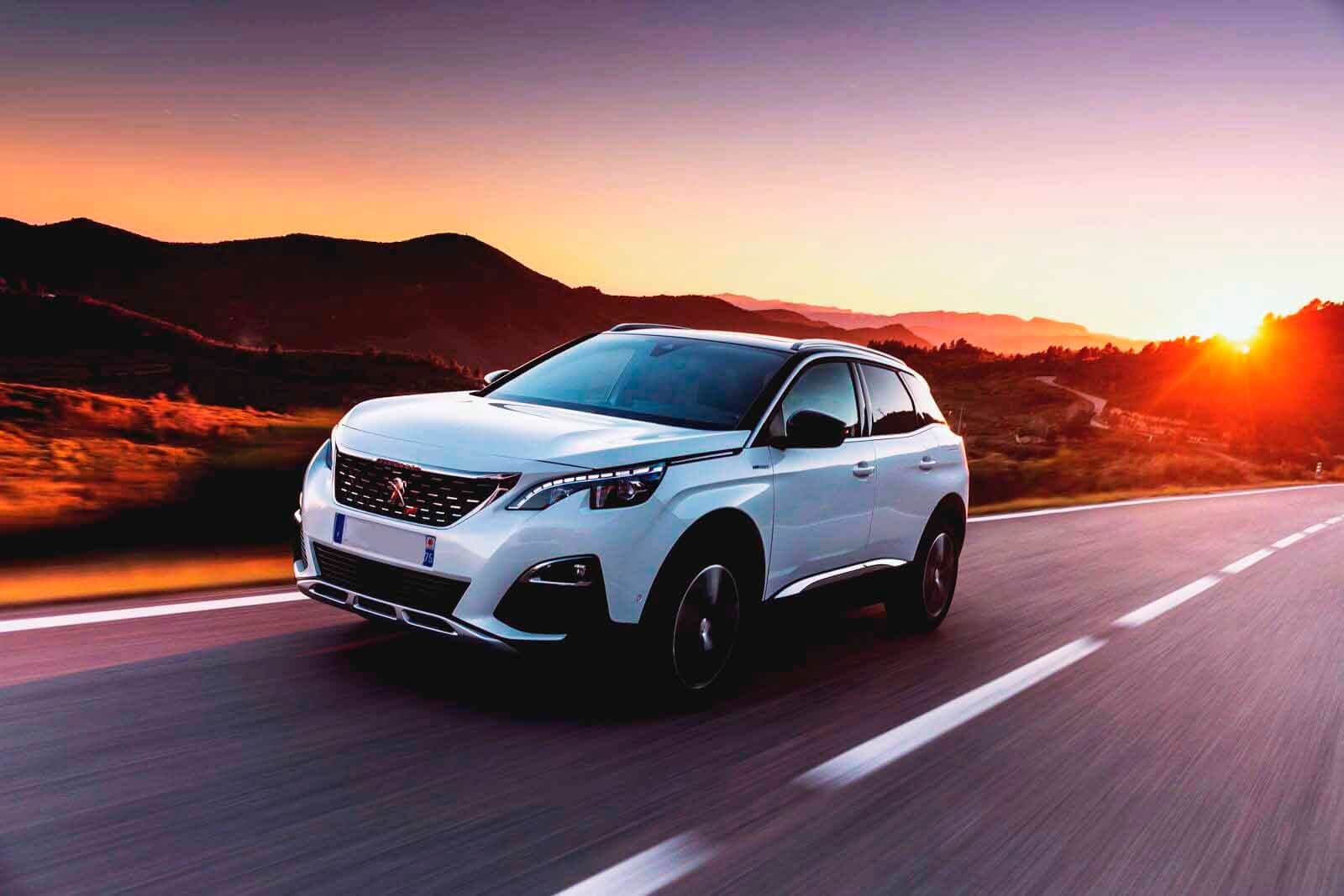 Peugeot 3008 viajes de negocios, SUV elegante alquiler